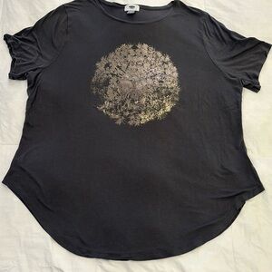 Old Navy Graphic T-Shirt  Dark Grey Size XXL